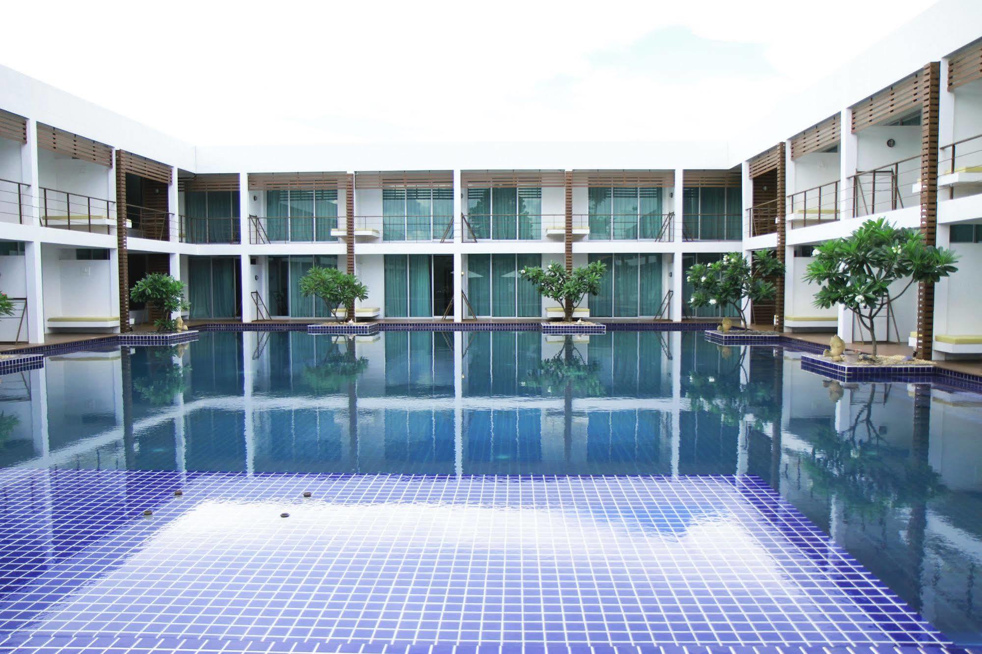 Vana Wellness Resort Nong Khai Exterior photo
